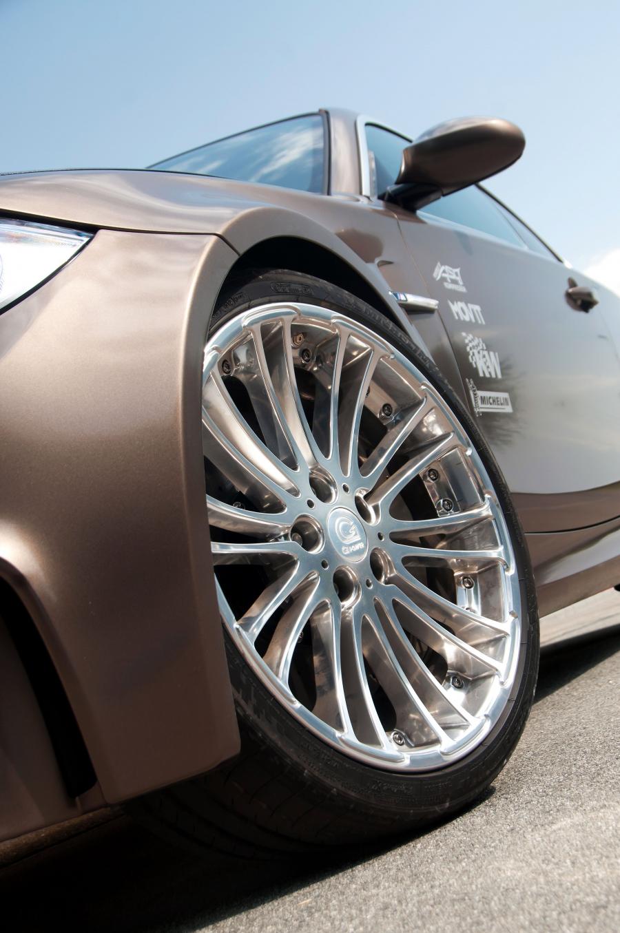 BMW G1 V8 Hurricane RS by G-Power 2012 года  (фото 12 из 32)